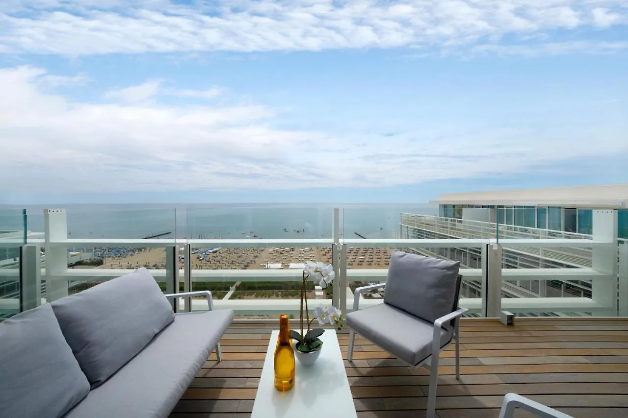 Appartamento The Summer Houses Seaview With Spa Lido di Jesolo Italia